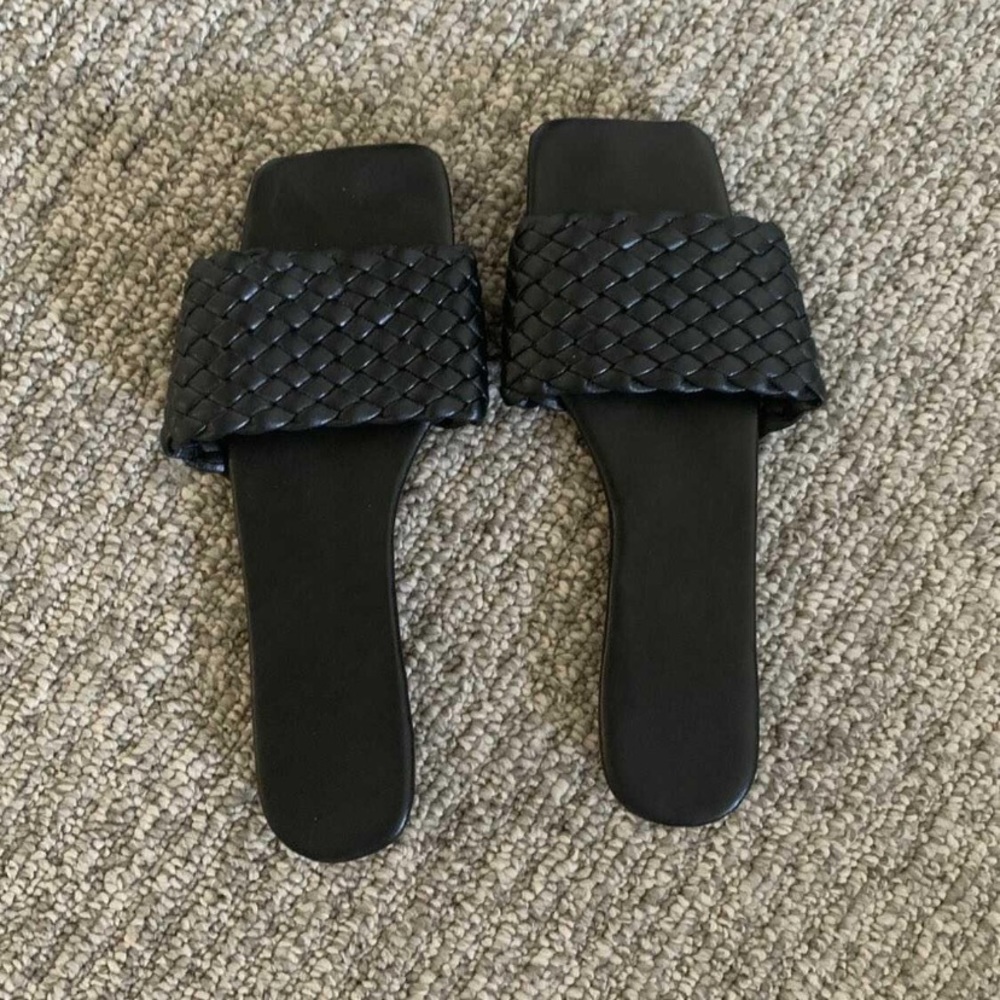 SHEIN sandals